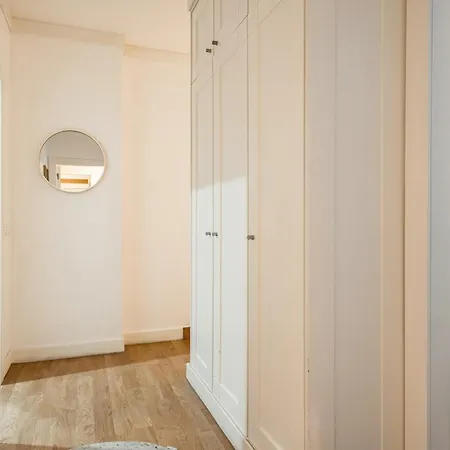 Akicity Amoreiras Moon Apartment Lisbon